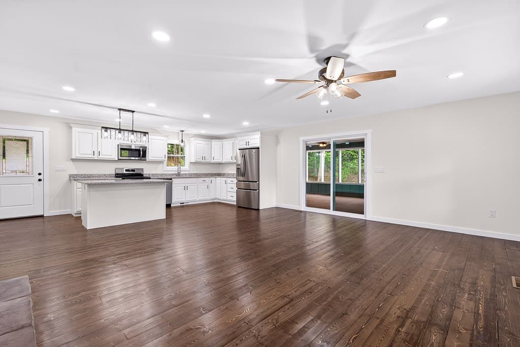 21512 N Hwy 515, Blue Ridge GA 30513 - Photo