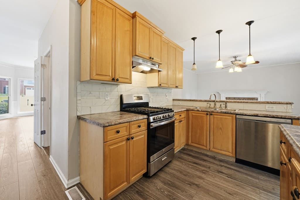 705 Ambur Cove Way, Lawrenceville GA 30043 - Photo