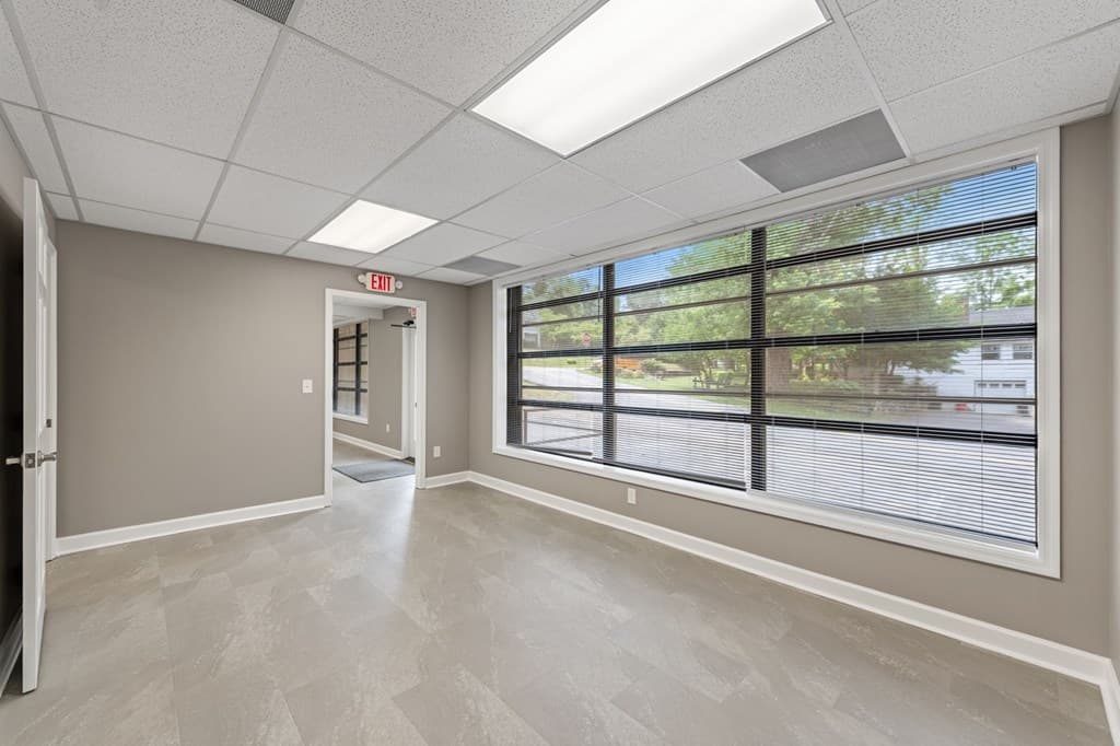 990 E East Main St #8, Blue Ridge GA 30513 - Photo