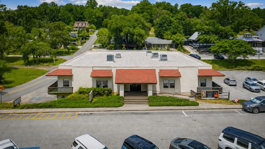 990 East Main St #4, Blue Ridge GA 30513 - Primary photo