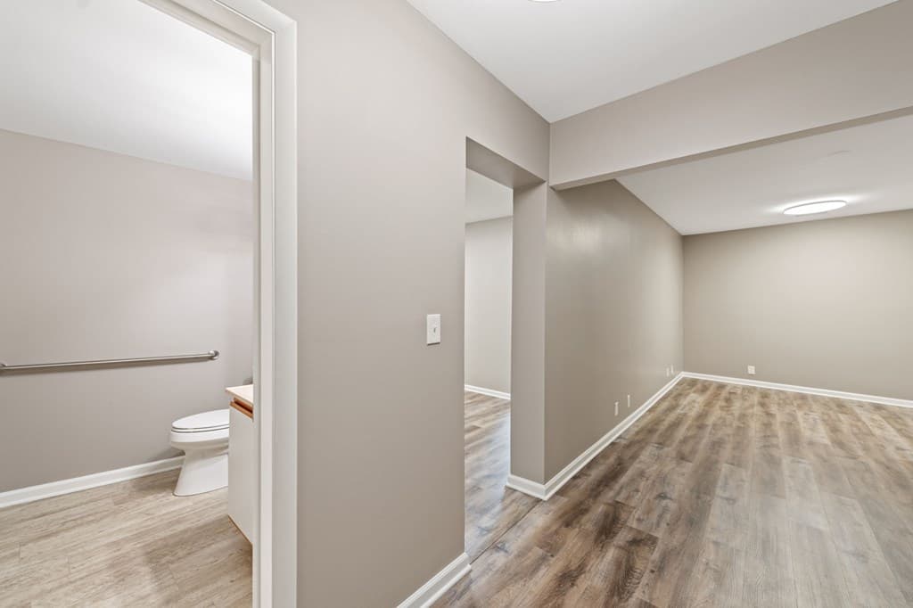 990 East Main St #4, Blue Ridge GA 30513 - Photo