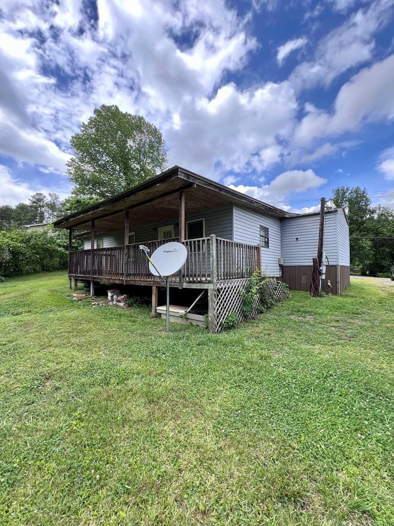 2018 Mineral Bluff Highway, Mineral Bluff GA 30559 - Photo