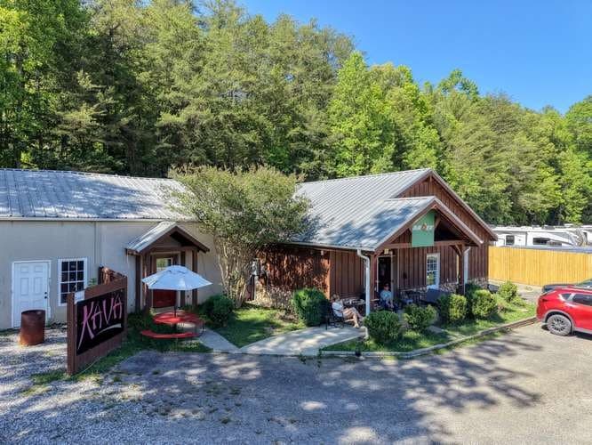 6009 E Hwy 515/76, Blairsville GA 30512 - Photo