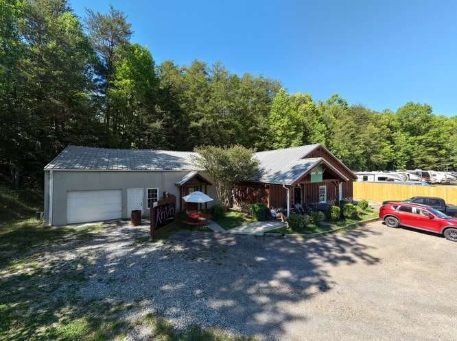 6009 E Hwy 515/76, Blairsville GA 30512 - Photo