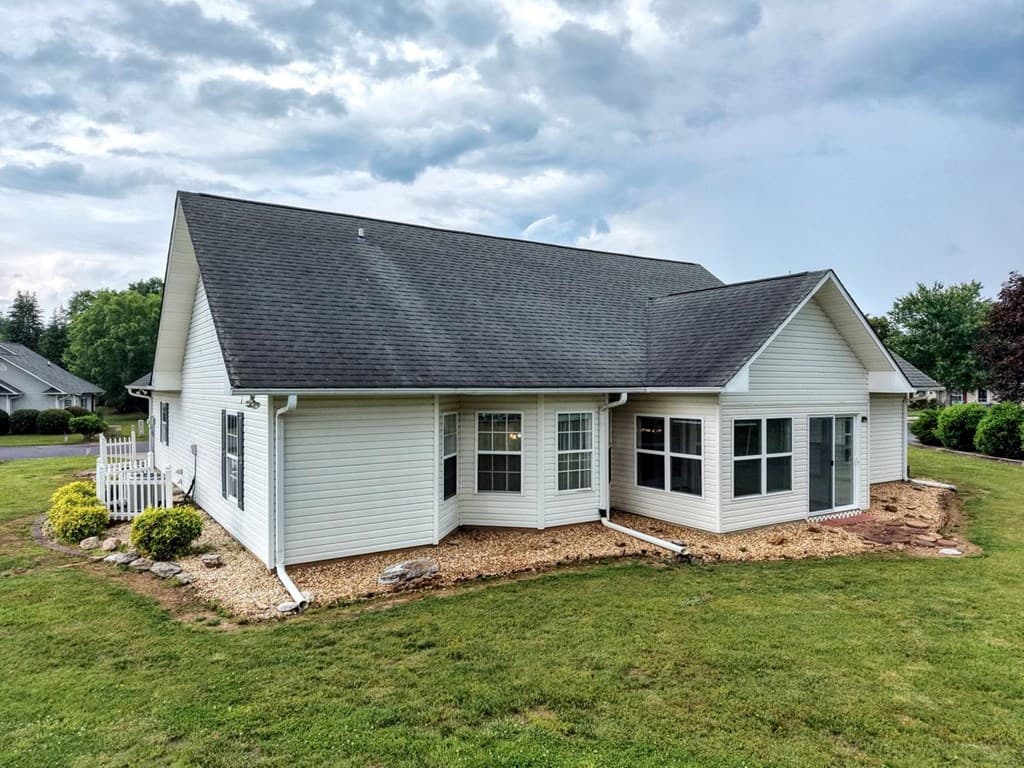 22 Sunset Court, Blue Ridge GA 30513 - Photo