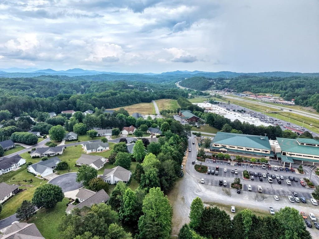 22 Sunset Court, Blue Ridge GA 30513 - Photo