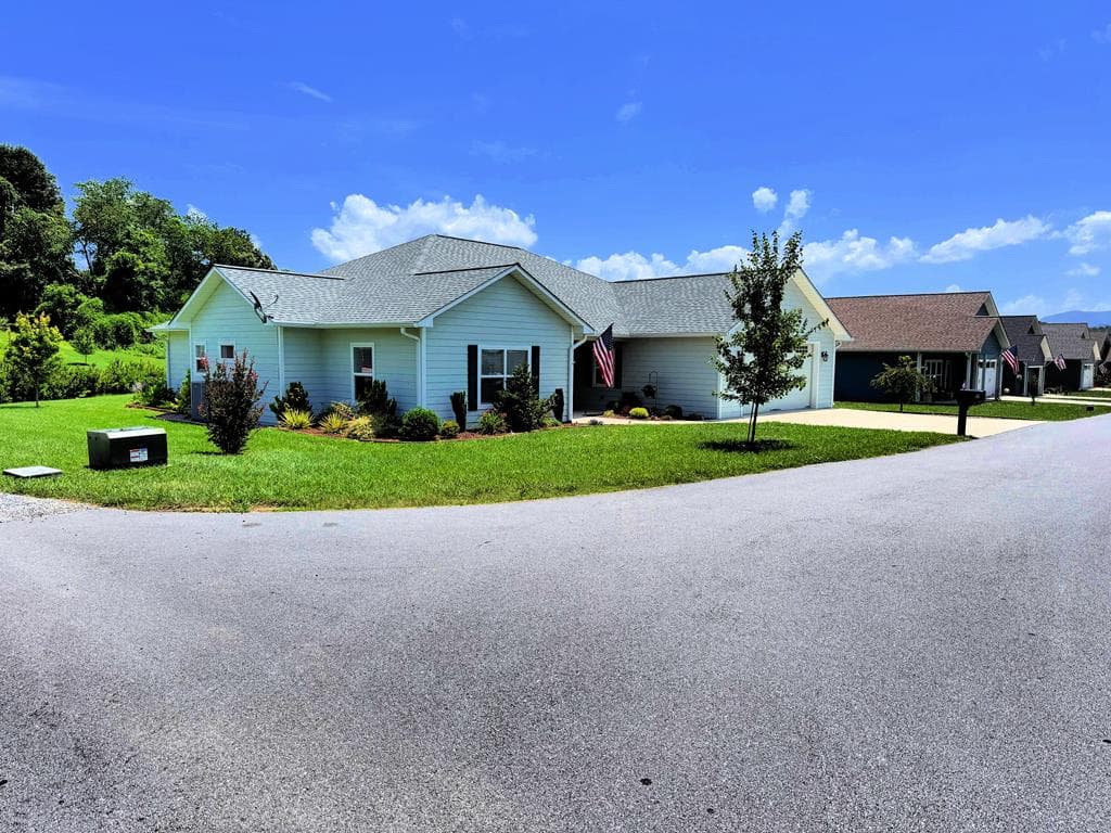 111 Riverwalk Circle, Hayesville NC 28904 - Photo