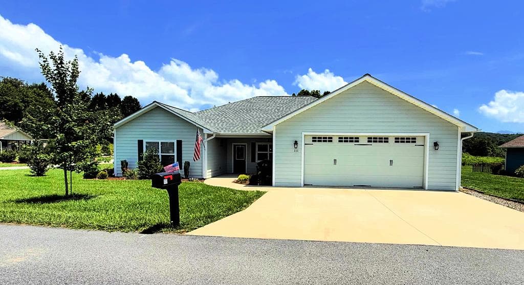 111 Riverwalk Circle, Hayesville NC 28904 - Photo