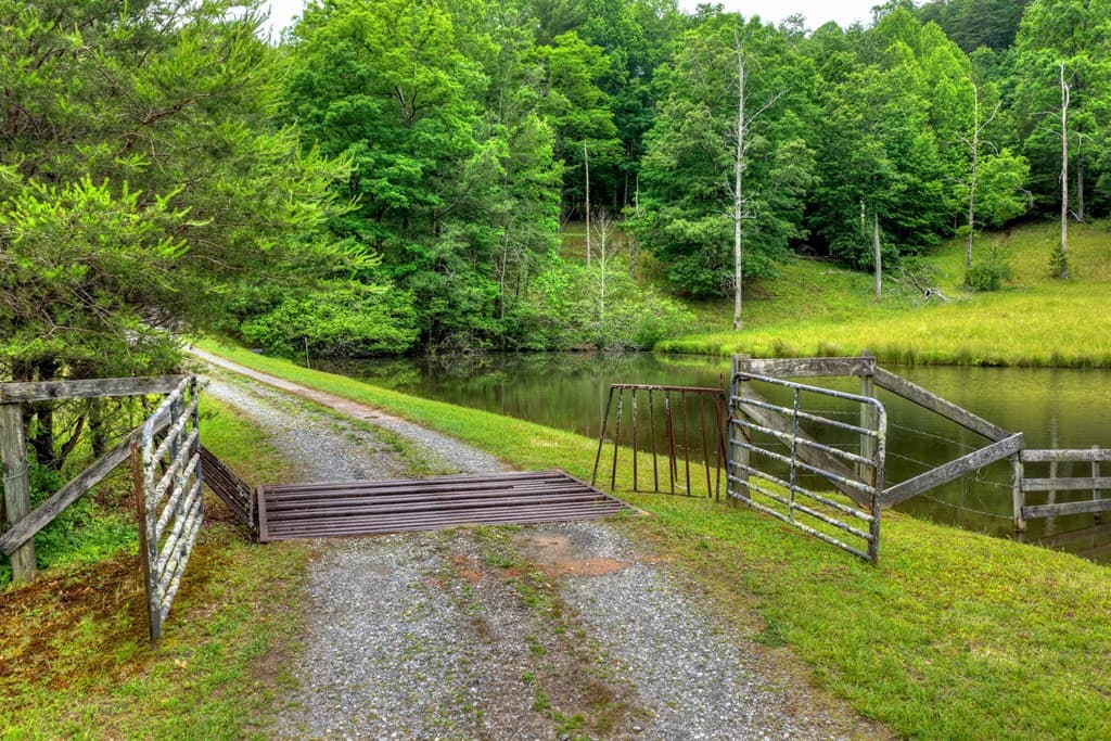 20.11 Ac Mountain View Road, Mccaysville GA 30555 - Photo