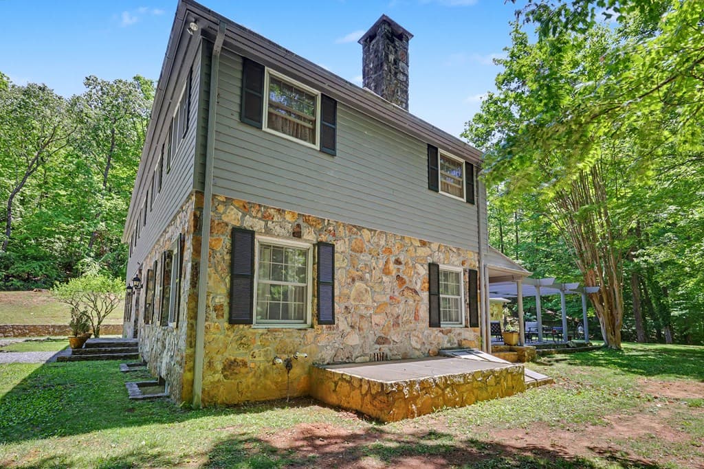 1127 Burch Branch Road, Hiawassee GA 30546 - Photo