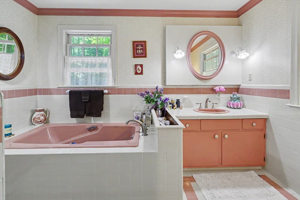 1127 Burch Branch Road, Hiawassee GA 30546 - Photo