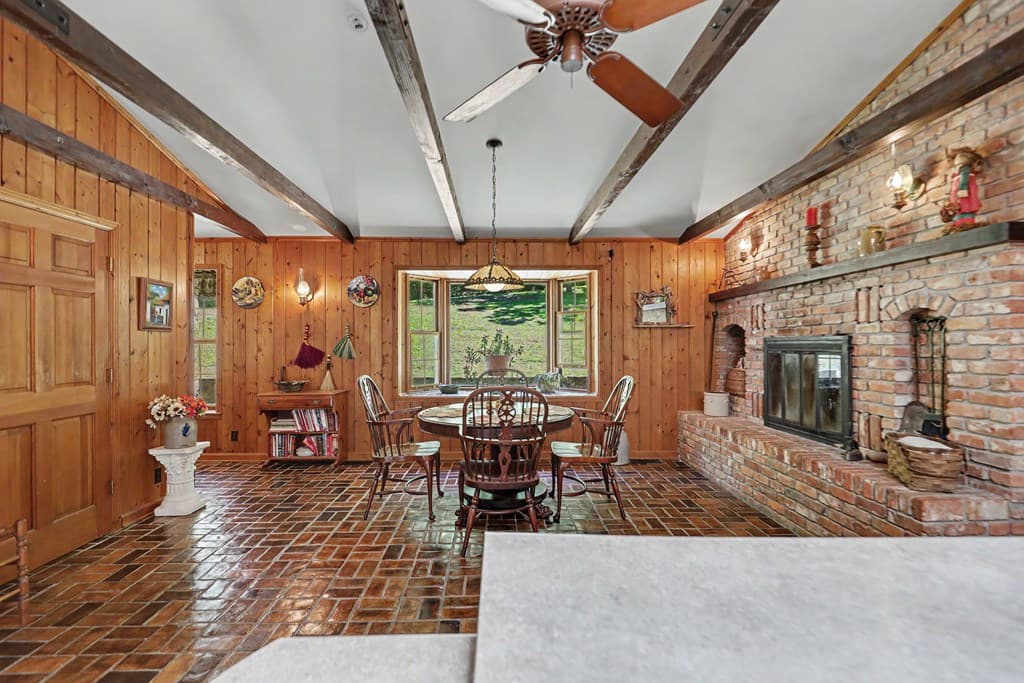 1127 Burch Branch Road, Hiawassee GA 30546 - Photo