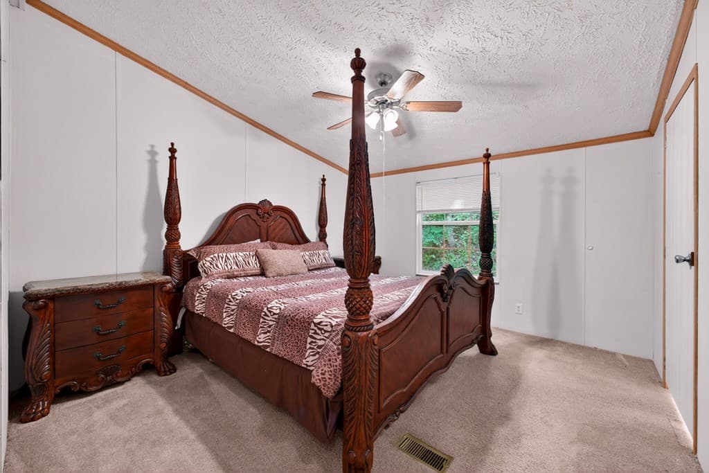 282 West Cherry, Hayesville NC 28904 - Photo