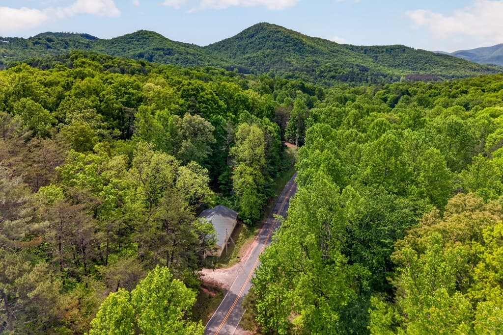 282 West Cherry, Hayesville NC 28904 - Photo