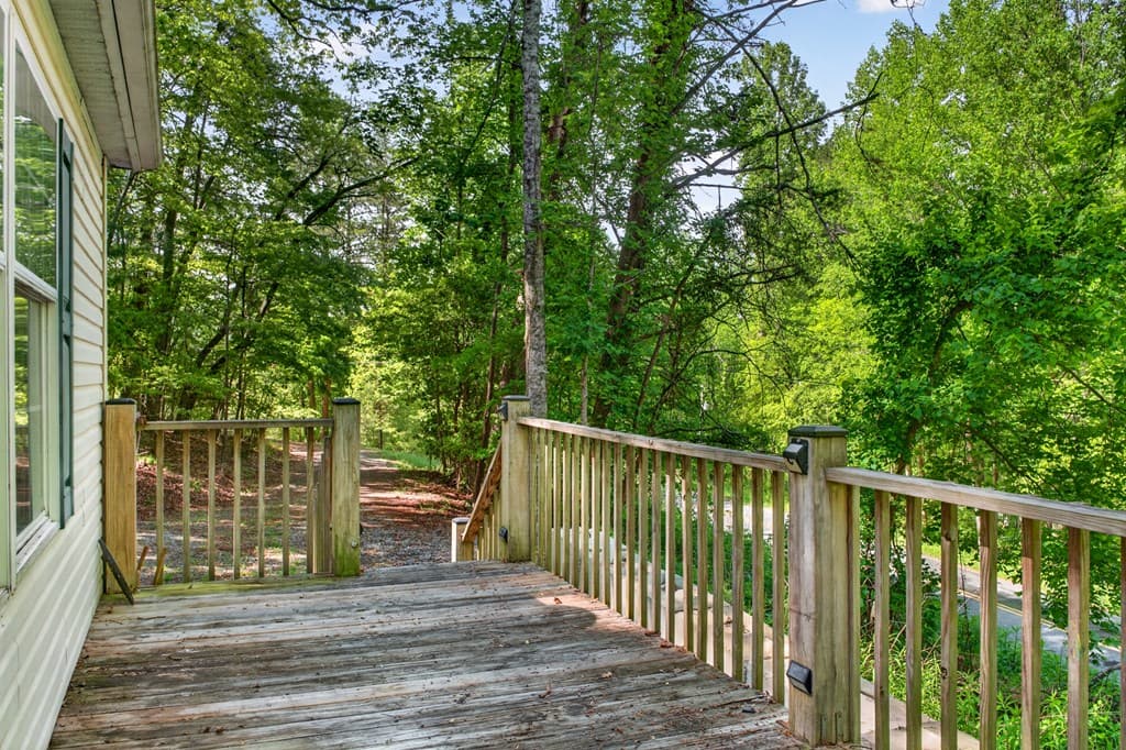 282 West Cherry, Hayesville NC 28904 - Photo
