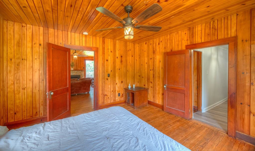 849 Valley River Avenue, Murphy NC 28906 - Photo