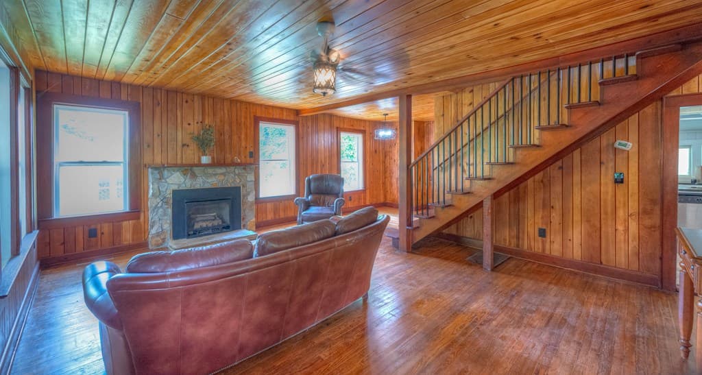 849 Valley River Avenue, Murphy NC 28906 - Photo