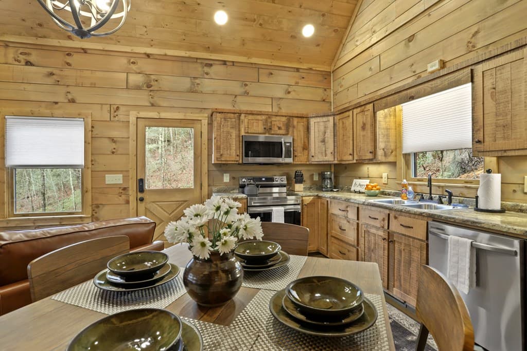 187 Cashes Valley Lane, Cherry Log GA 30522 - Photo