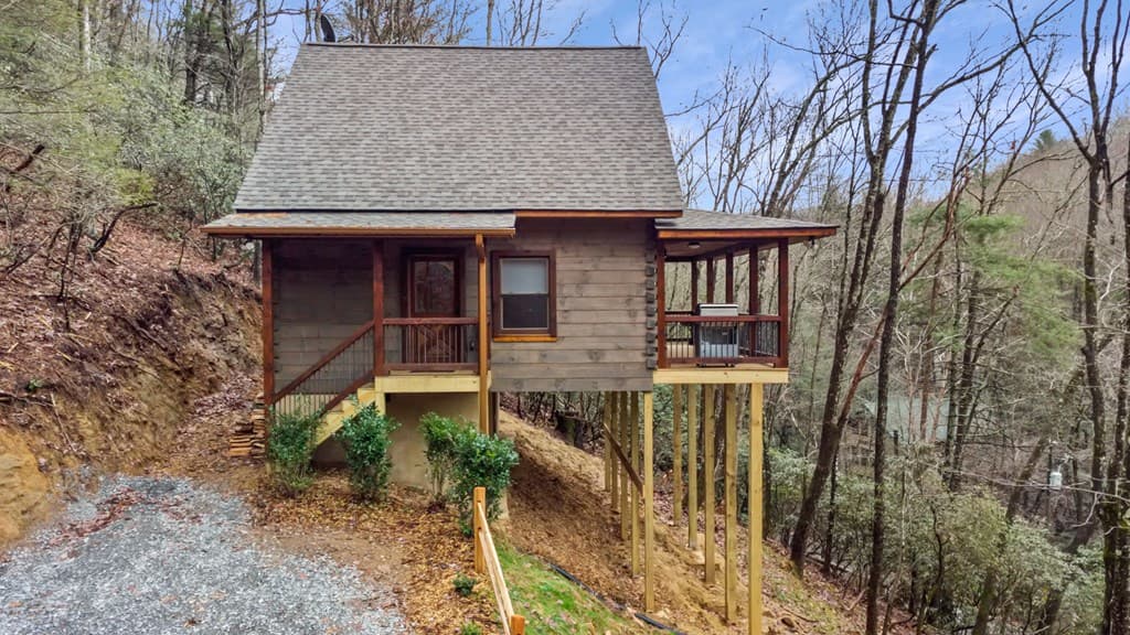 187 Cashes Valley Lane, Cherry Log GA 30522 - Photo