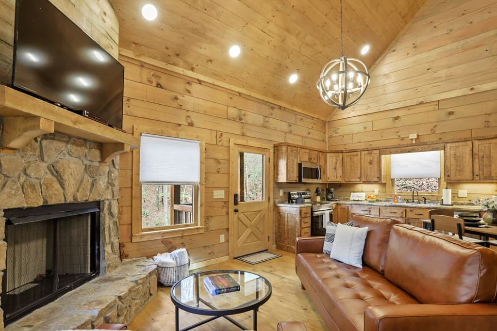 187 Cashes Valley Lane, Cherry Log GA 30522 - Photo