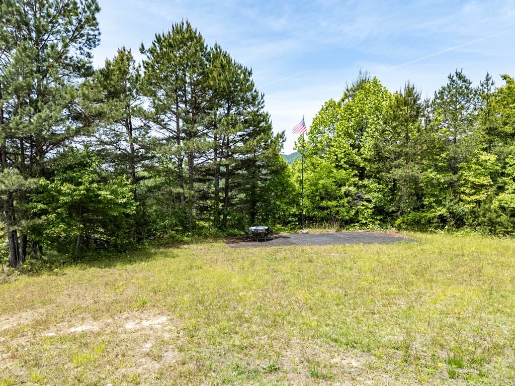 3674 Us 19, Marble NC 28905 - Photo