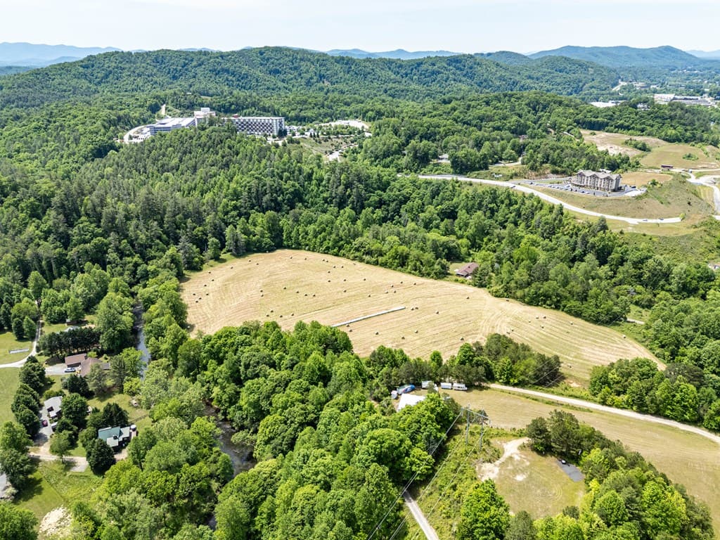 3674 Us 19, Marble NC 28905 - Photo