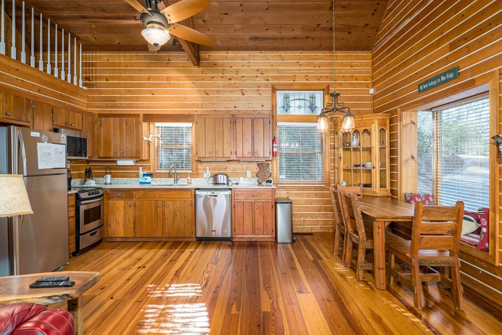 517 Ridge Road, Blue Ridge GA 30513 - Photo