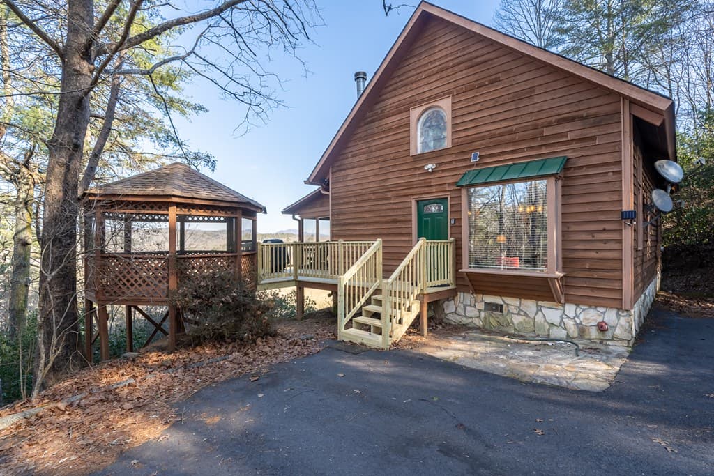 517 Ridge Road, Blue Ridge GA 30513 - Photo