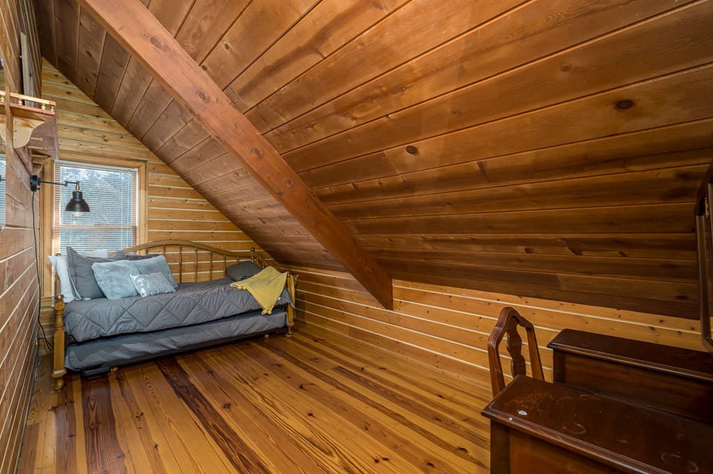 517 Ridge Road, Blue Ridge GA 30513 - Photo