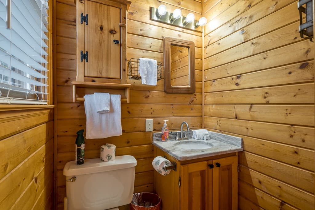 517 Ridge Road, Blue Ridge GA 30513 - Photo