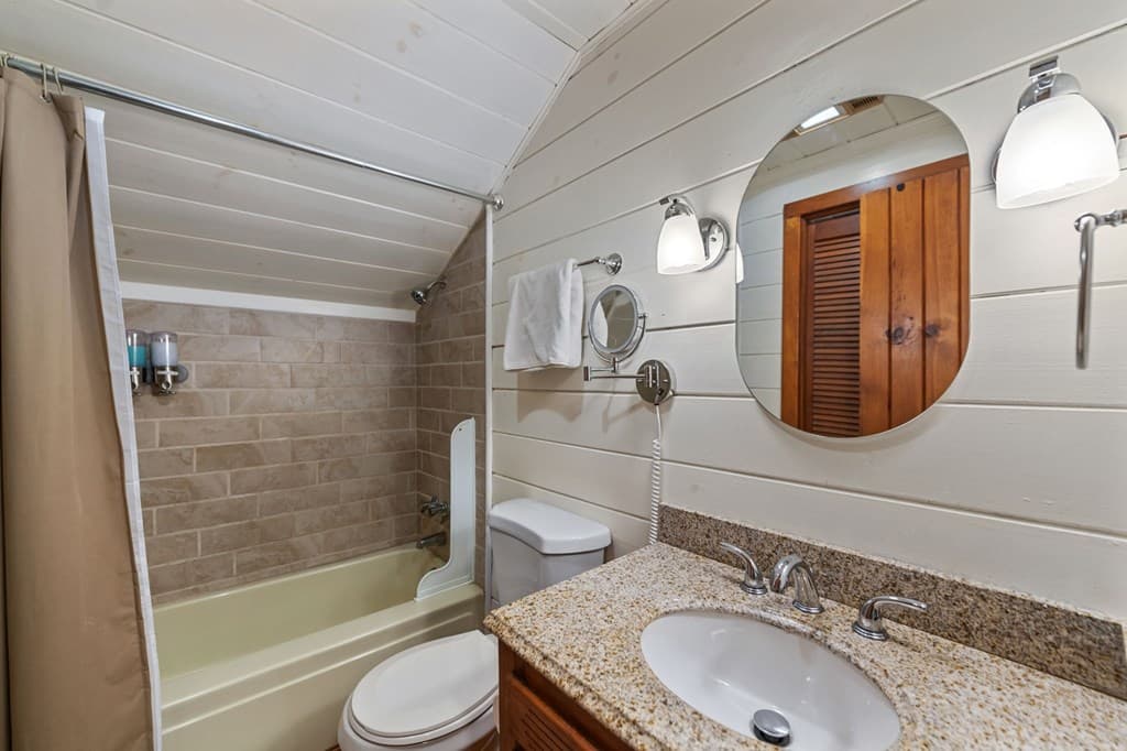 916 Old Cashes Valley Road, Blue Ridge GA 30513 - Photo