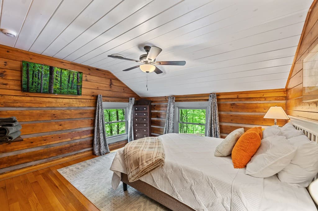 916 Old Cashes Valley Road, Blue Ridge GA 30513 - Photo
