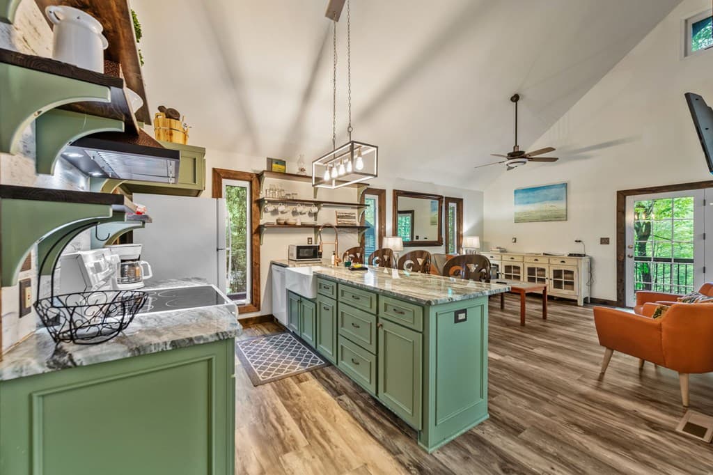 916 Old Cashes Valley Road, Blue Ridge GA 30513 - Photo