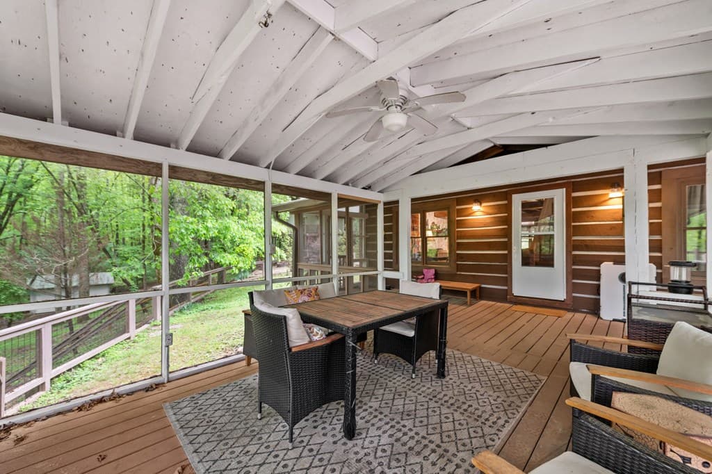 916 Old Cashes Valley Road, Blue Ridge GA 30513 - Photo
