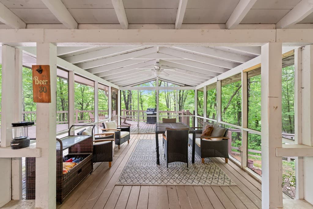 916 Old Cashes Valley Road, Blue Ridge GA 30513 - Photo