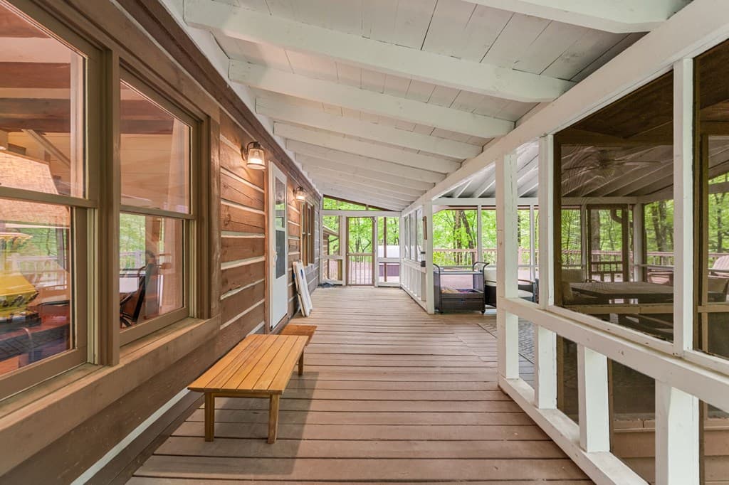 916 Old Cashes Valley Road, Blue Ridge GA 30513 - Photo