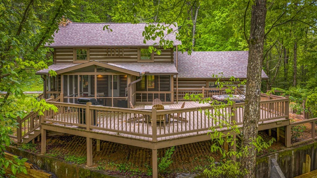 916 Old Cashes Valley Road, Blue Ridge GA 30513 - Photo