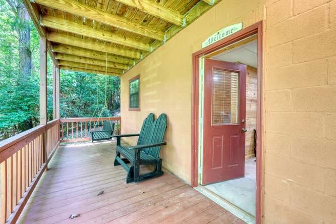 147 Mountain Top View Road, Blairsville GA 30512 - Photo