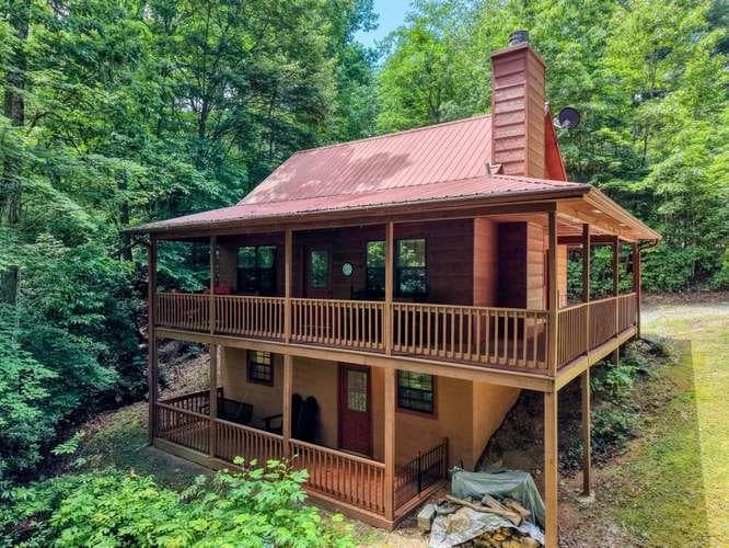 147 Mountain Top View Road, Blairsville GA 30512 - Primary photo