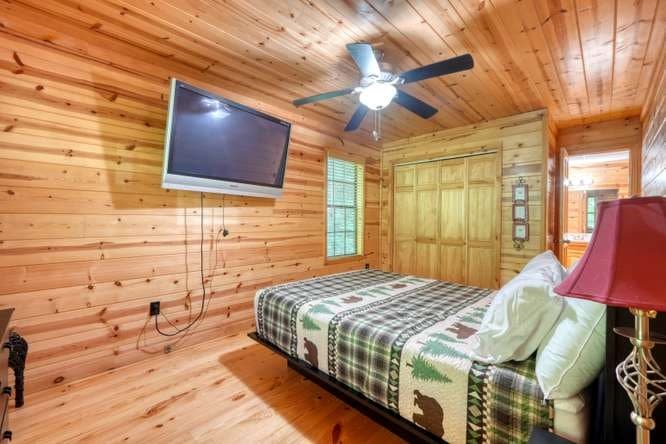 147 Mountain Top View Road, Blairsville GA 30512 - Photo