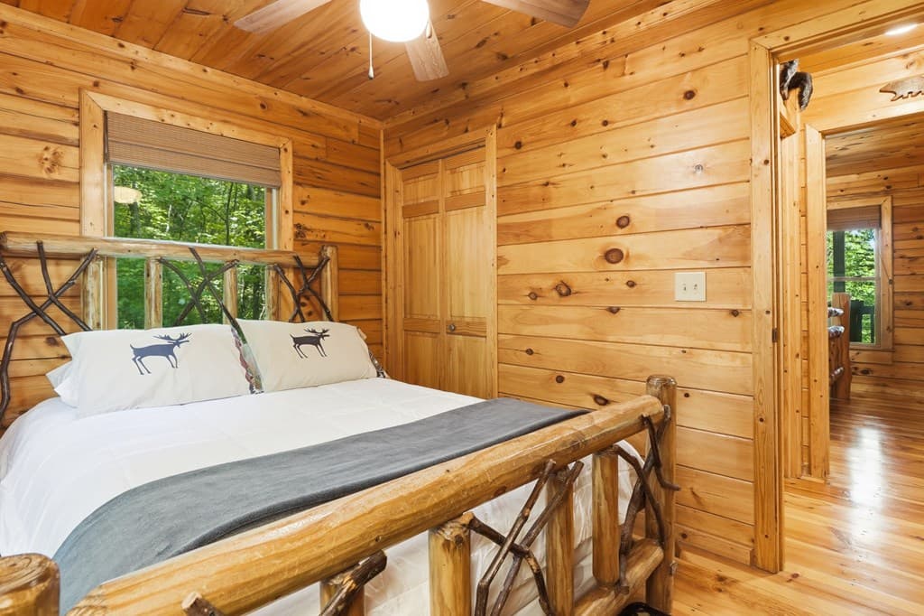 156 Dupont Drive, Blue Ridge GA 30513 - Photo