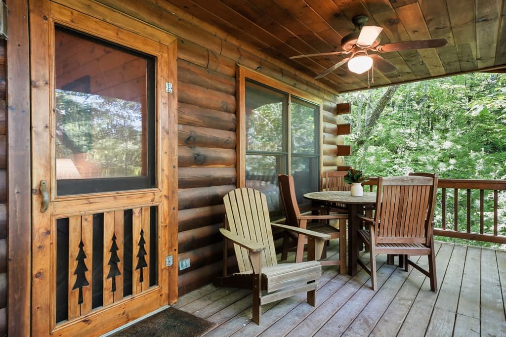 156 Dupont Drive, Blue Ridge GA 30513 - Photo
