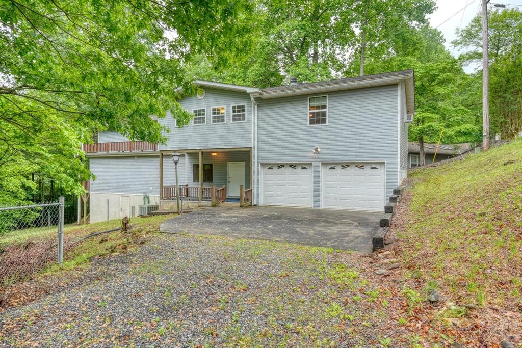 1066 Ridge Road, Hiawassee GA 30546 - Primary photo