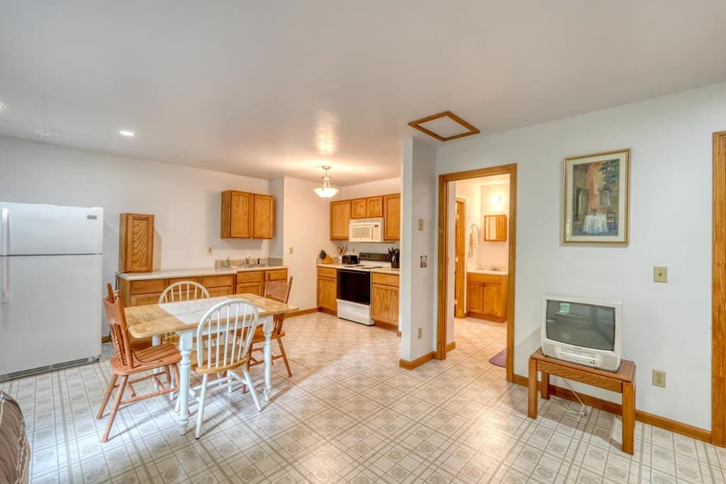 1066 Ridge Road, Hiawassee GA 30546 - Photo