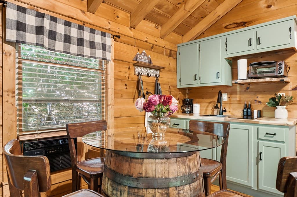 37 Dean Court, Blue Ridge GA 30513 - Photo