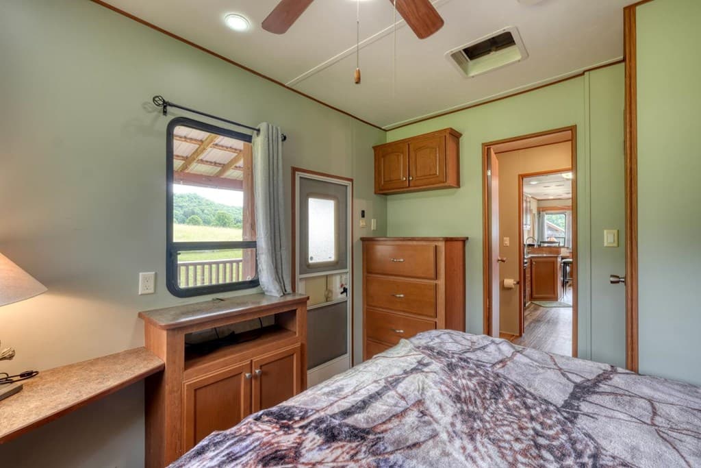 568 Parks Road, Hiawassee GA 30546 - Photo