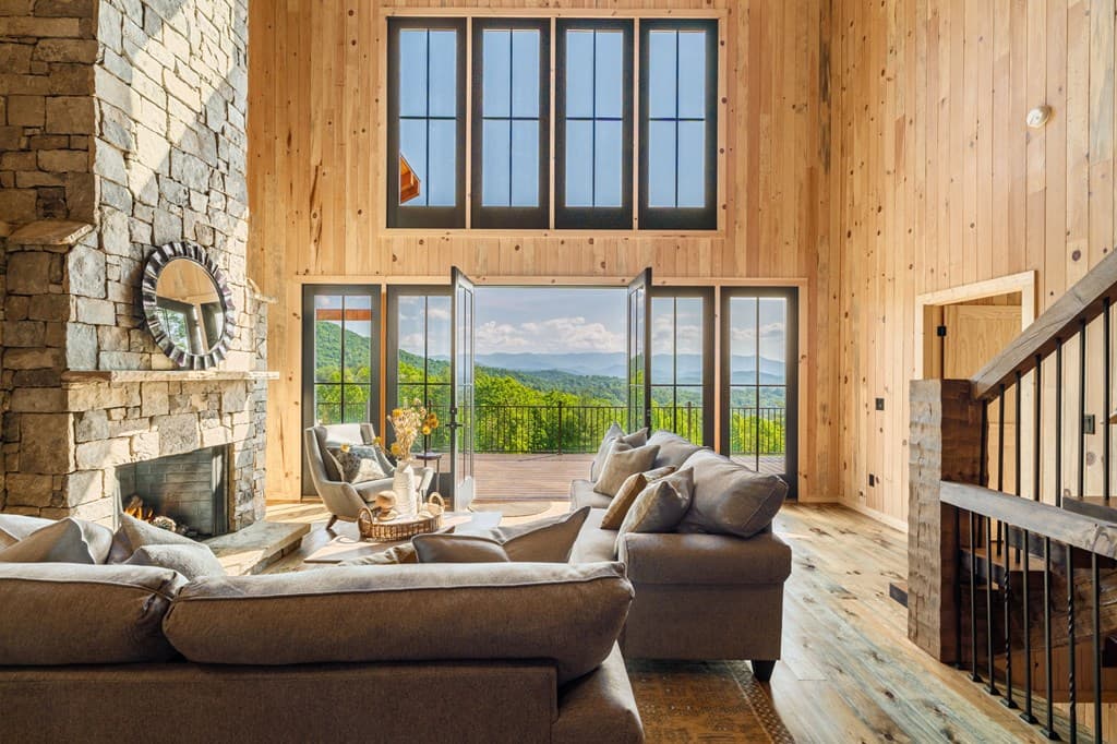 11758 Chatsworth Hwy, Ellijay GA 30540 - Photo