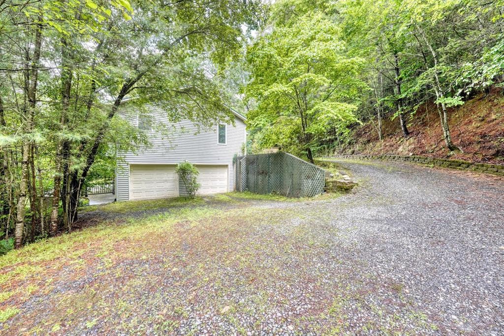 61 Amelia Lane, Blue Ridge GA 30513 - Photo