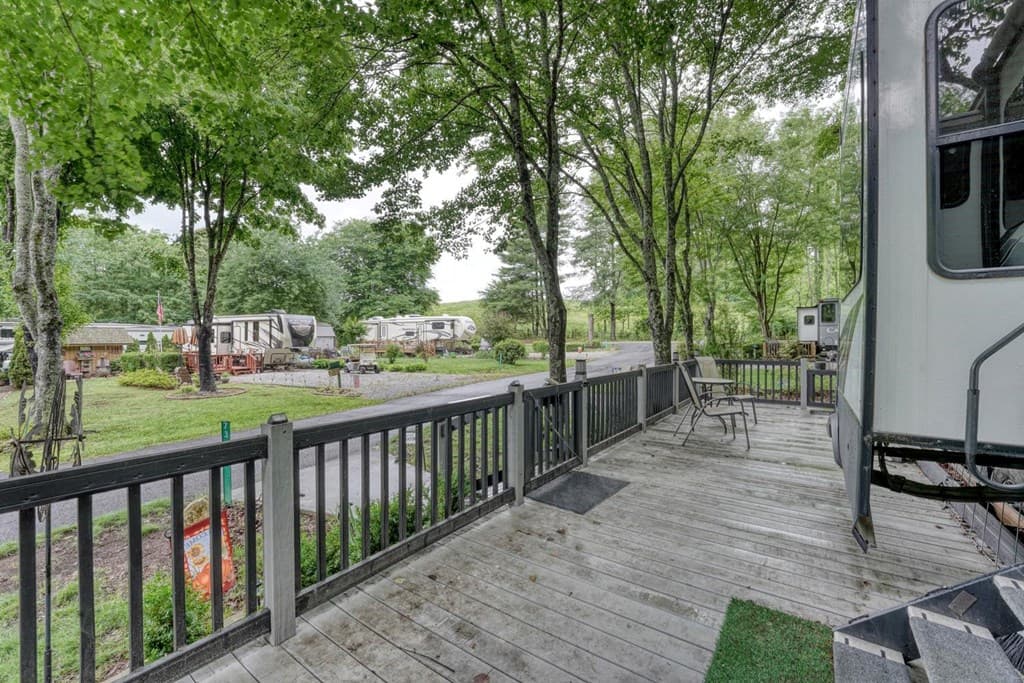 73 Moccasin Lane, Blairsville GA 30512 - Photo