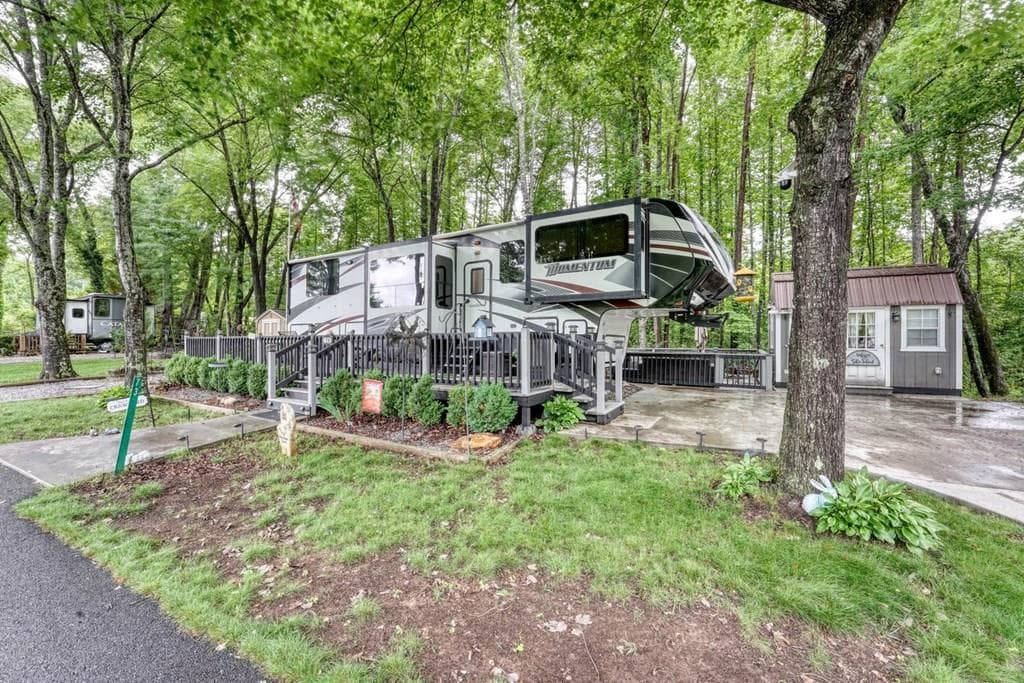 73 Moccasin Lane, Blairsville GA 30512 - Primary photo